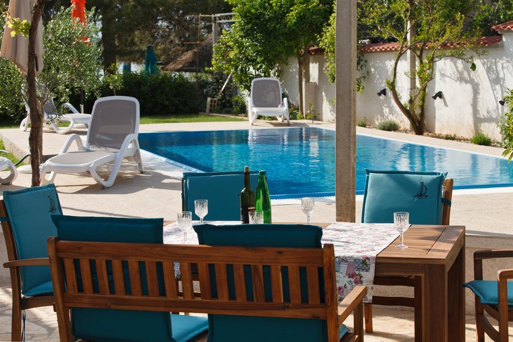 Villa Luna Sutomiscica Εξωτερικό φωτογραφία