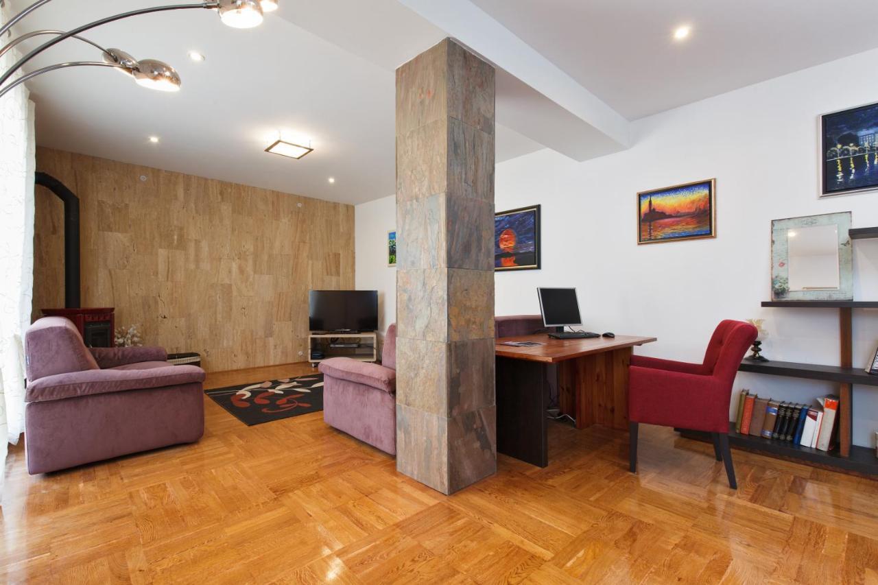 Villa Luna Sutomiscica Εξωτερικό φωτογραφία